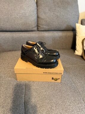 Cole Haan Black Chunky Sole Leather Lace-Up Derby Shoes